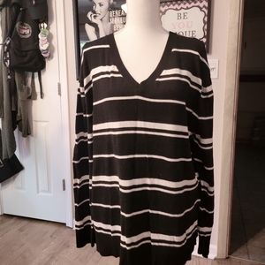 AVA & VIV black/sweater